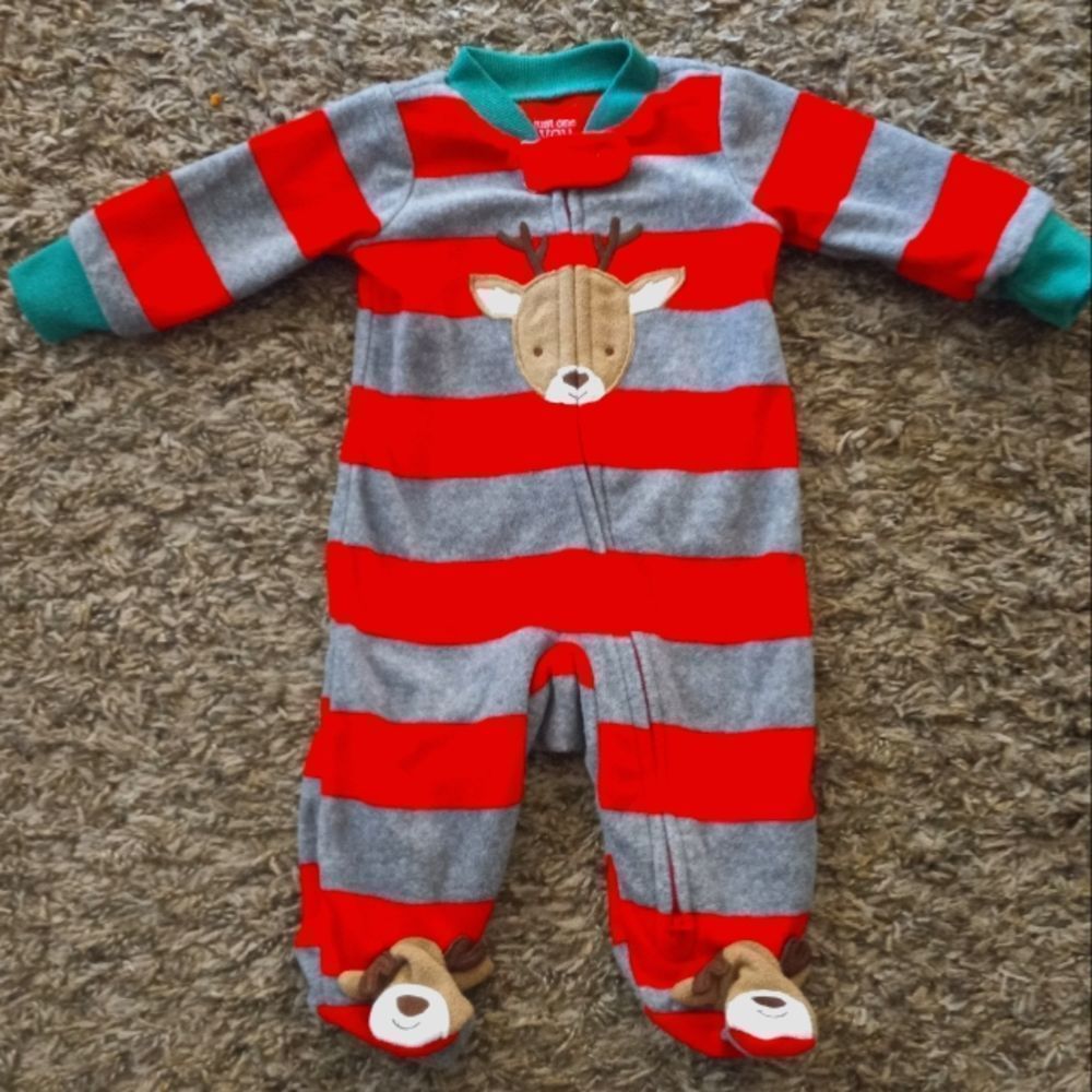 Carter's Reindeer Christmas Soft Fleece Newborn sleeper footed pajamas zip up